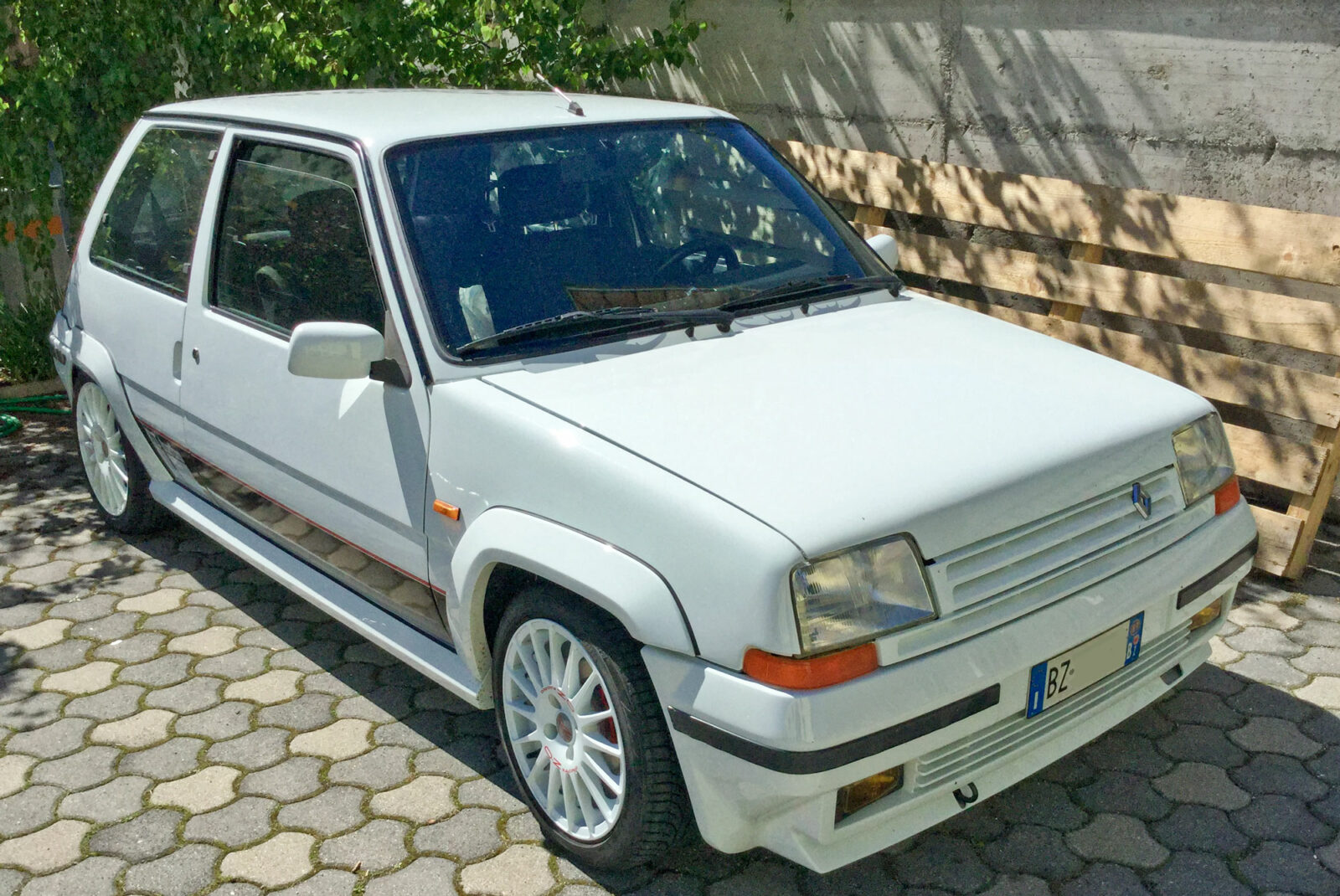 FAHRZEUGE DER MITGLIEDER Renault R5 Turbo 1987 1