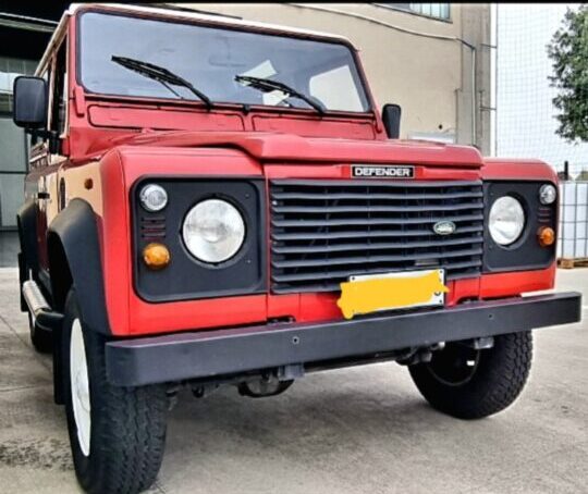 LAND ROVER DEFENDER 300 TDI AUTOVETTURA 6 POSTI ISCRITTA ASI 1000147223 1 e1784051363986